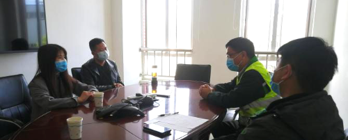 县商务投促局深入食品企业建立和扩大客商资源库