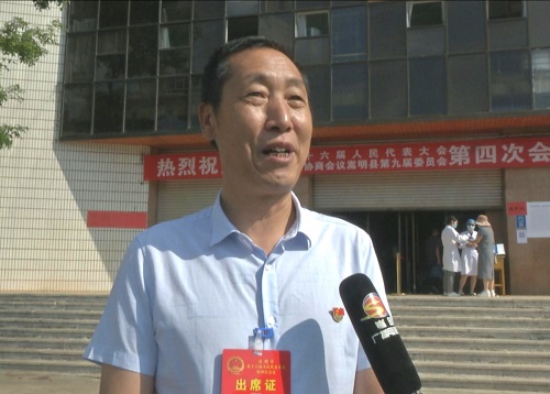 县人大代表马向阳