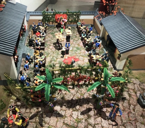 9 9
