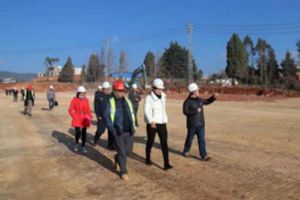 嵩明县公路铁路安全监管指挥部联合开展PPP在建项目进行安全生产联合督查工作