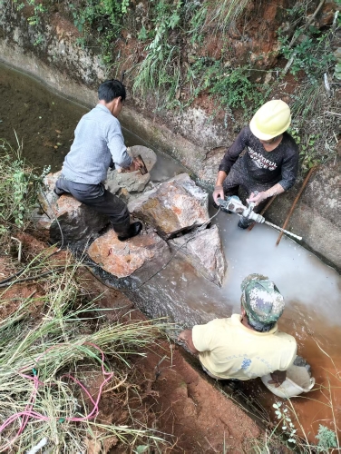 b3692fde280b47b456b7b0161010313